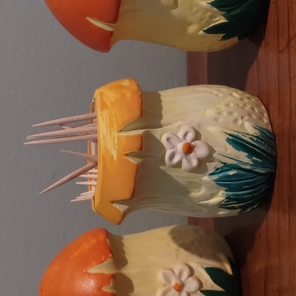 Mushroom Salt & Pepper Set - Picture 4 of 8